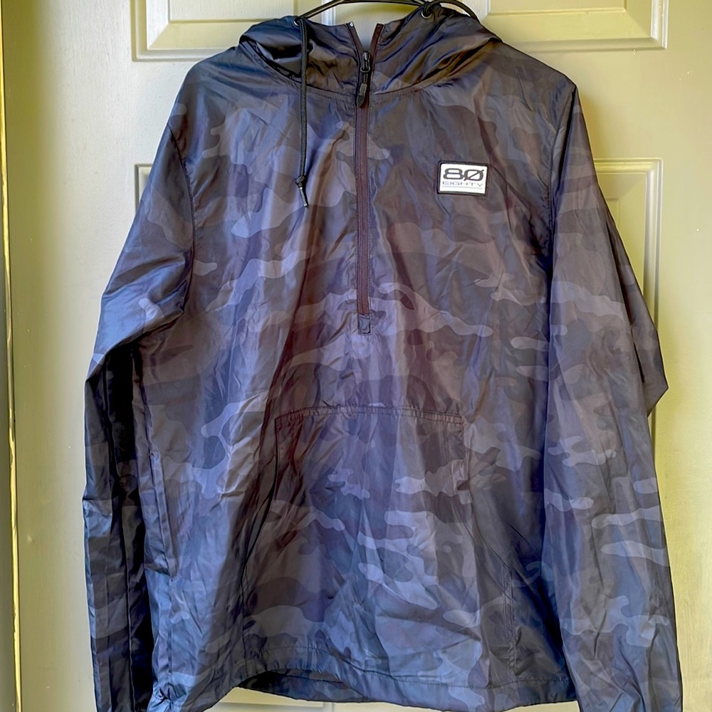 Super light weight wind breaker (M)